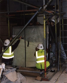 Installation de l'horloge dans le mur